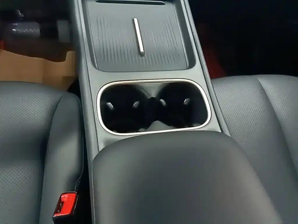 Baojun Yunhai 2024 600km Pure Electric Version — миниатюра 14