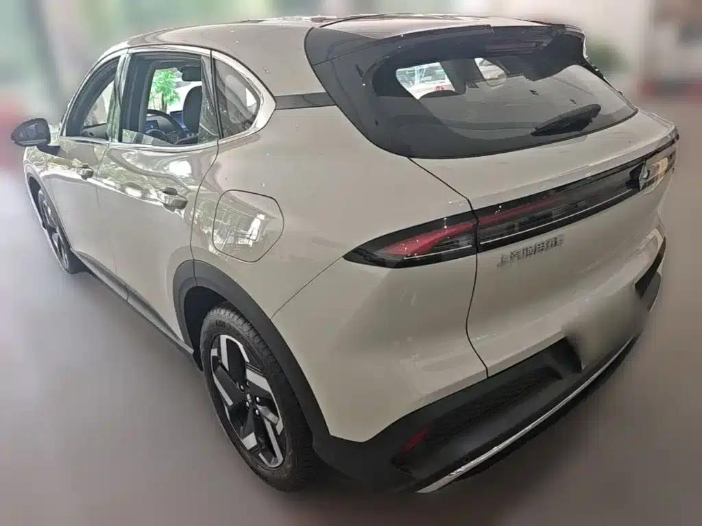 Baojun Yunhai 2026 140km/h Plug-in Hybrid Standard Edition — миниатюра 9