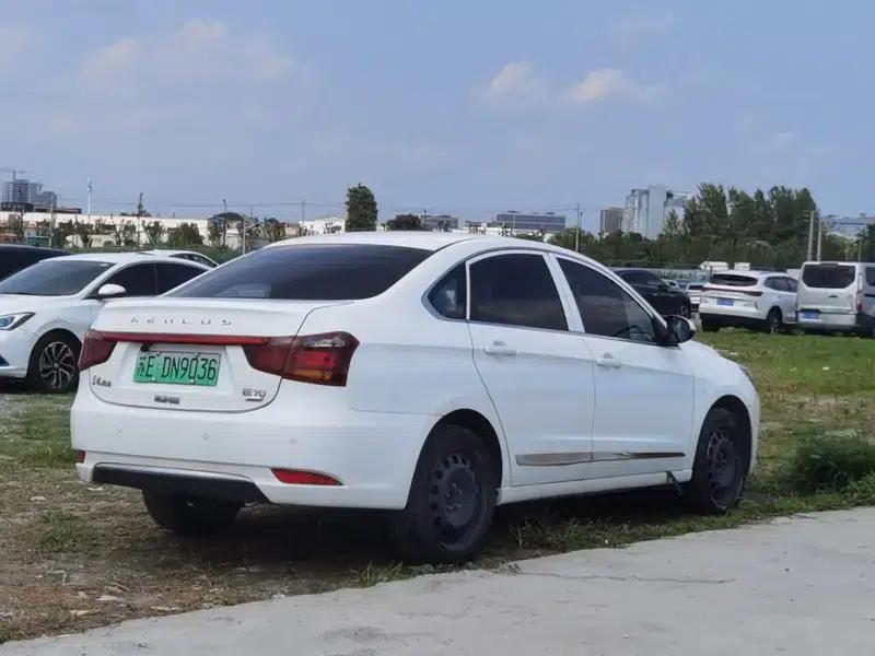 Dongfeng Fengshen E70 2022 500 Super Enjoy Edition — миниатюра 5