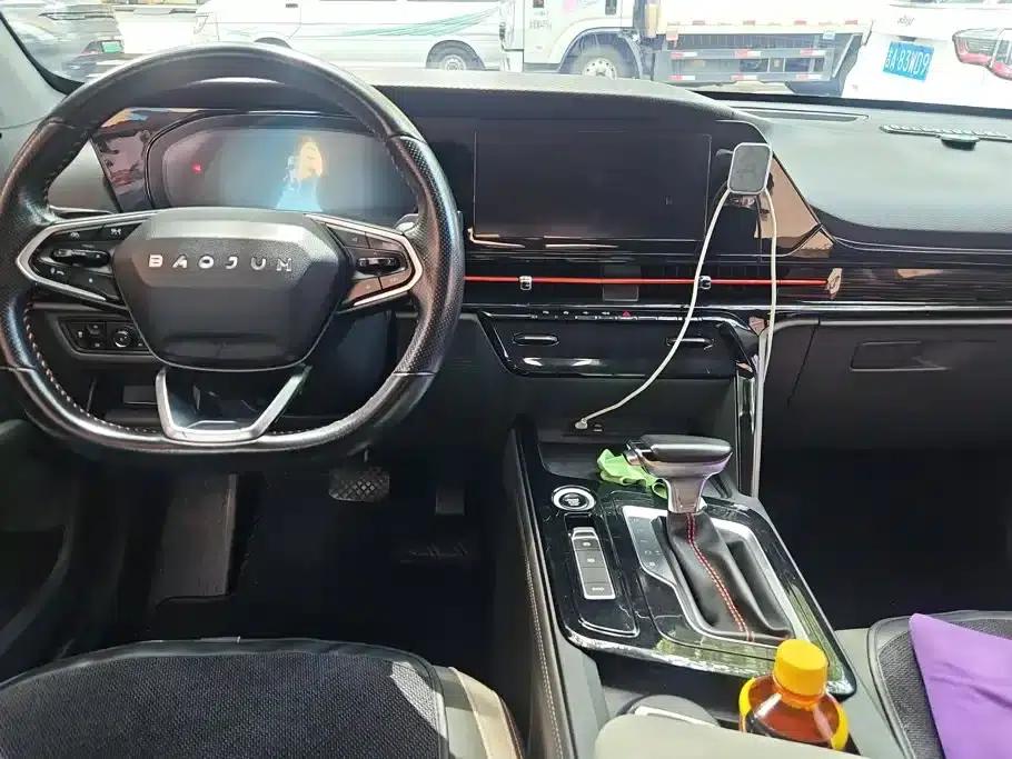 Baojun RC-6 2019 1.5T CVT 24-Hour Online Luxury Edition — миниатюра 12