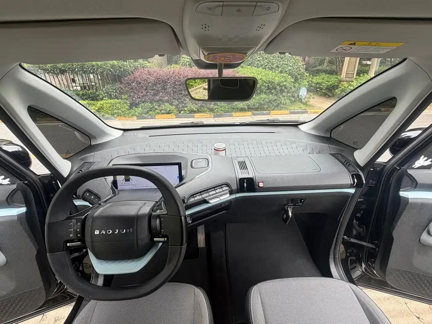 Baojun E300 2020 Plus Interstellar Smart Edition — миниатюра 18