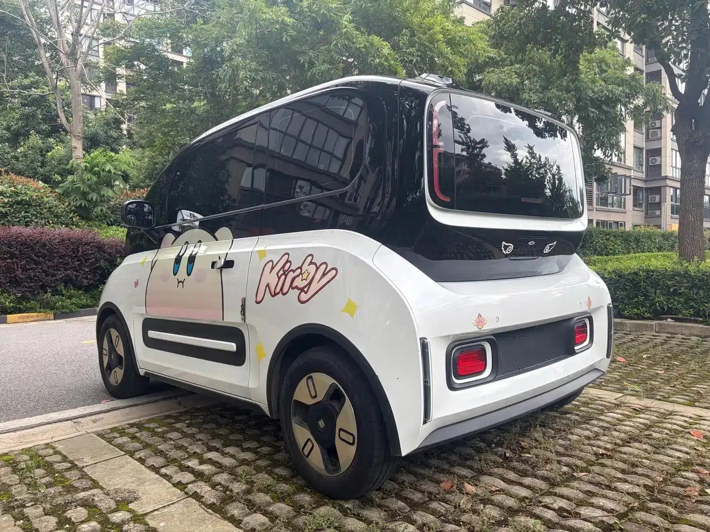Baojun E300 2020 Plus Interstellar Smart Edition — миниатюра 6