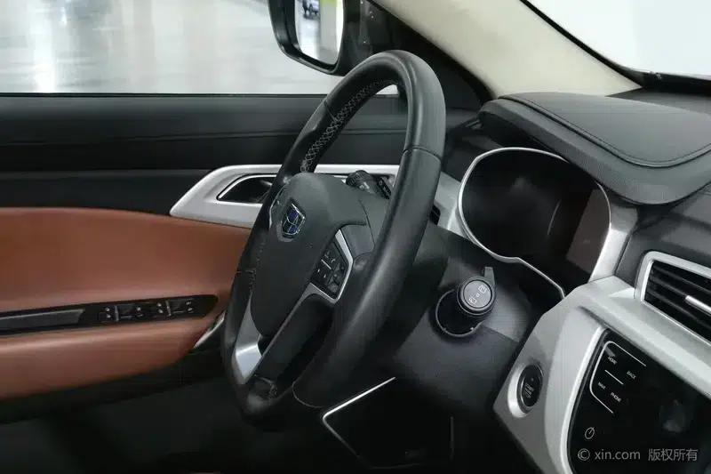 Geely Boyue 2018 1.8TD Automatic 2WD Smart Supreme Edition 4G Connected Version — миниатюра 9
