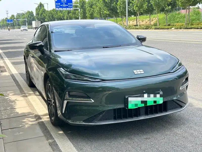 Galaxy Star 8 PHEV 2025 130km EM-i Premium Edition — миниатюра 3