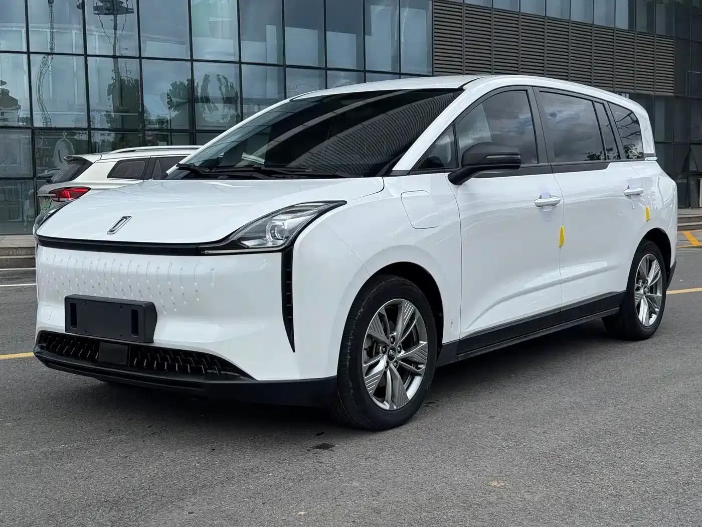 Bestune NAT 2022 Comfortable Travel Battery Swapping Version 100kW 401km — миниатюра 1