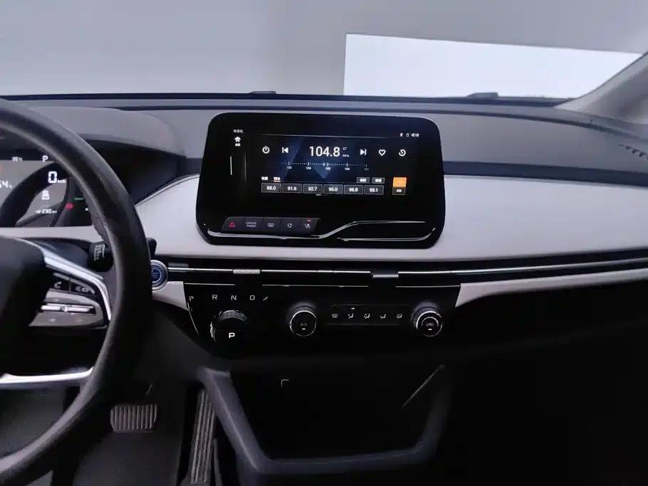 Bestune NAT 2022 Comfortable Travel Battery Swapping Version 100kW 401km — миниатюра 13