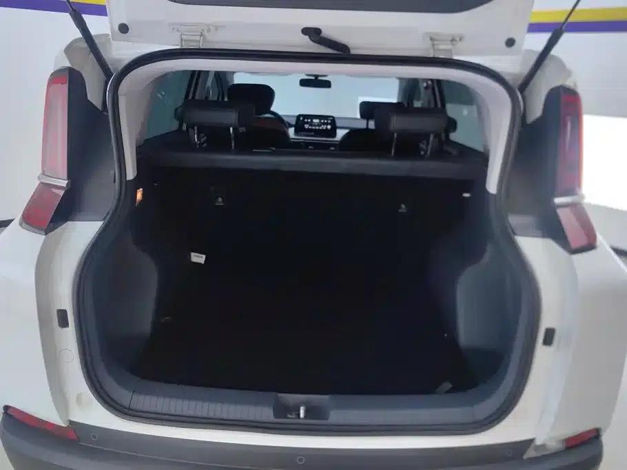 Bestune NAT 2022 Comfortable Travel Battery Swapping Version 100kW 401km — миниатюра 4