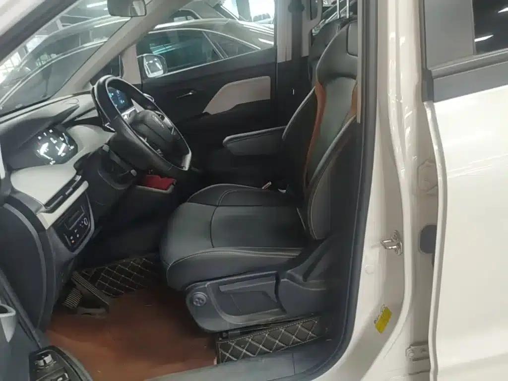 Bestune NAT 2023 PRO Enjoy Travel Extended Edition 425km — миниатюра 15