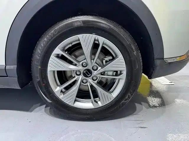 Yueyi 03 2025 Model 565km Enjoy Edition — миниатюра 15