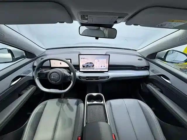 Yueyi 03 2025 Model 565km Enjoy Edition — миниатюра 8