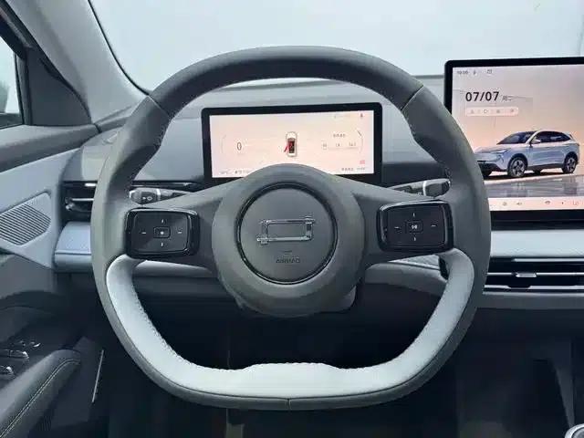 Yueyi 03 2025 Model 565km Enjoy Edition — миниатюра 9