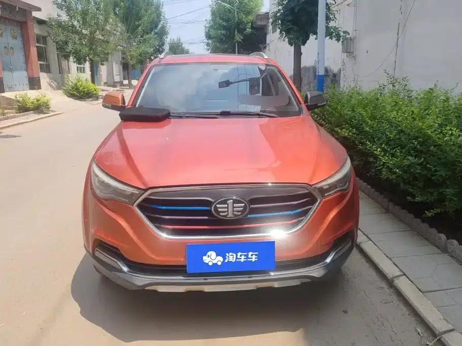 Besturn X40 2017 1.6L Automatic Luxury Edition — миниатюра 2