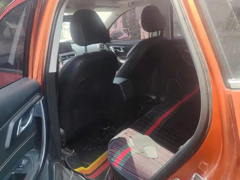 Besturn X40 2017 1.6L Automatic Luxury Edition — миниатюра 11