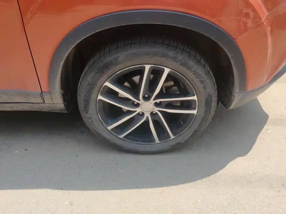 Besturn X40 2017 1.6L Automatic Luxury Edition — миниатюра 6