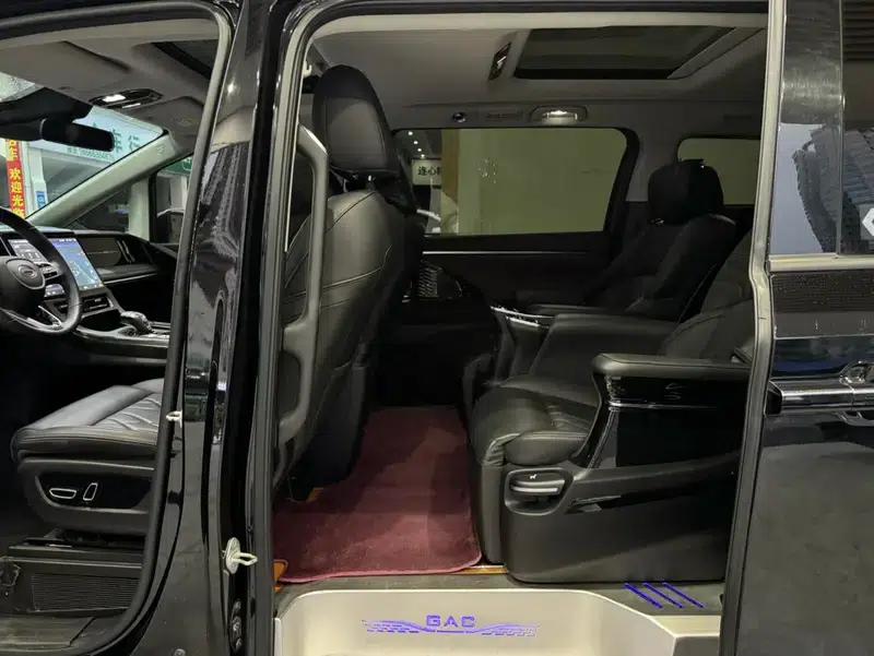 Trumpchi M8 2024 Master Series 2.0TGDI Premium Edition — миниатюра 9