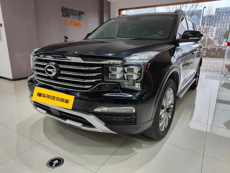 Trumpchi GS8 2017 320T 2WD Luxury Intelligent Connected Edition 7-Seater — миниатюра 1