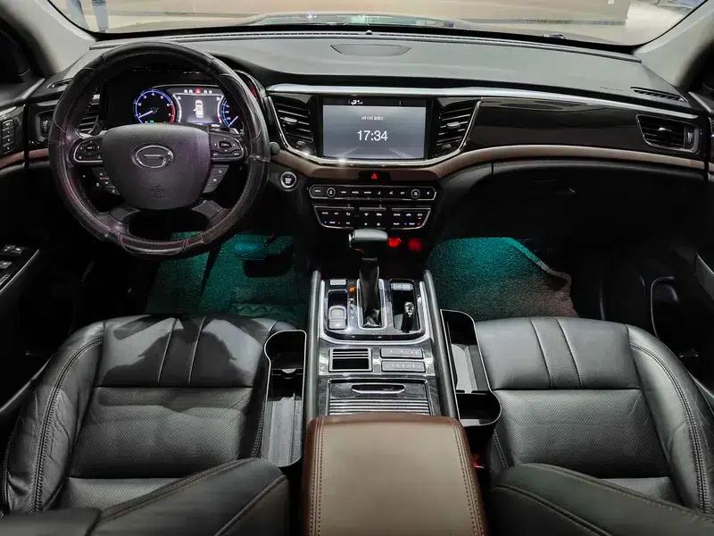 Trumpchi GS8 2017 320T 2WD Luxury Intelligent Connected Edition 7-Seater — миниатюра 8