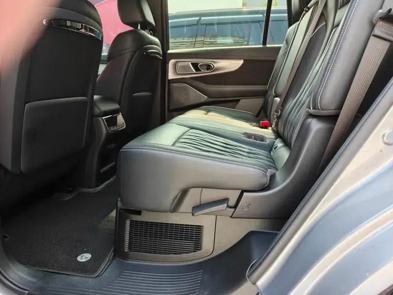 Trumpchi GS8 2022 Dual Engine Series 2.0TM Hybrid 4WD Premium Edition 7-Seater — миниатюра 9