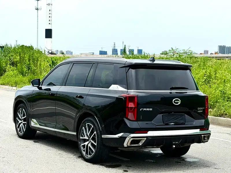 Trumpchi GS8 2022 Dual Engine Series 2.0TM Hybrid 2WD Premium Edition 6-Seater — миниатюра 4