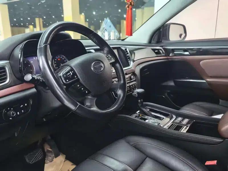 Trumpchi GS8 2017 320T 2WD Premium Edition 7-Seater — миниатюра 8