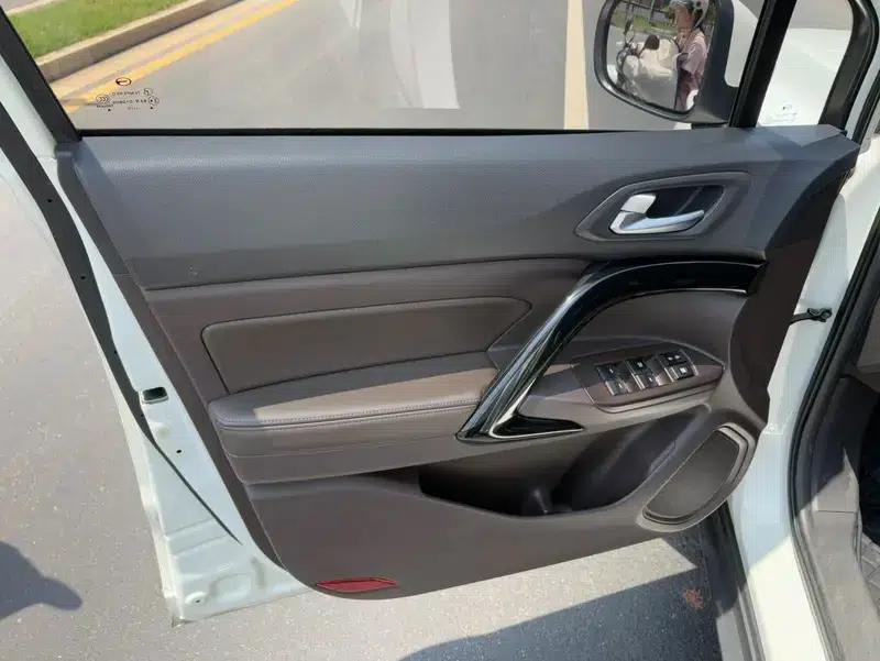 Trumpchi GS4 2017 200T G-DCT 2WD Elite Edition — миниатюра 12