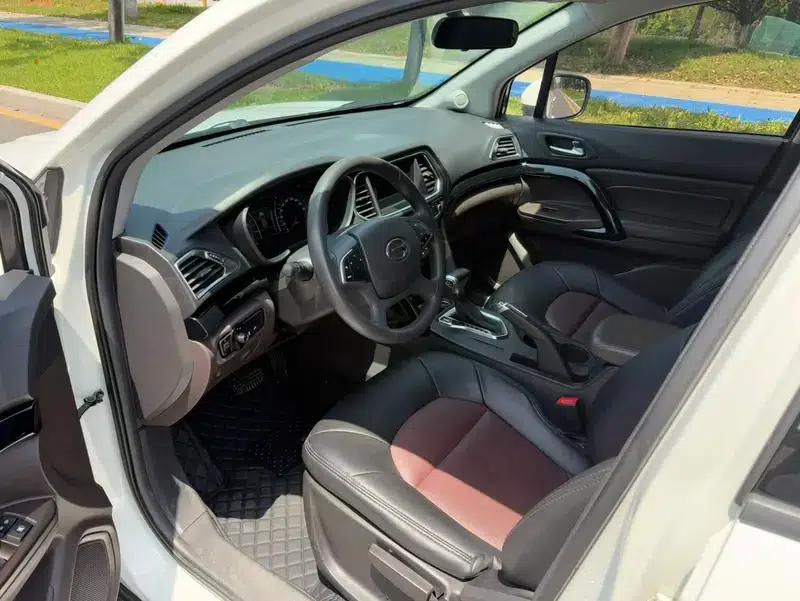 Trumpchi GS4 2017 200T G-DCT 2WD Elite Edition — миниатюра 16