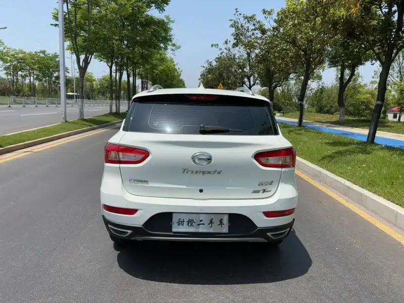 Trumpchi GS4 2017 200T G-DCT 2WD Elite Edition — миниатюра 6