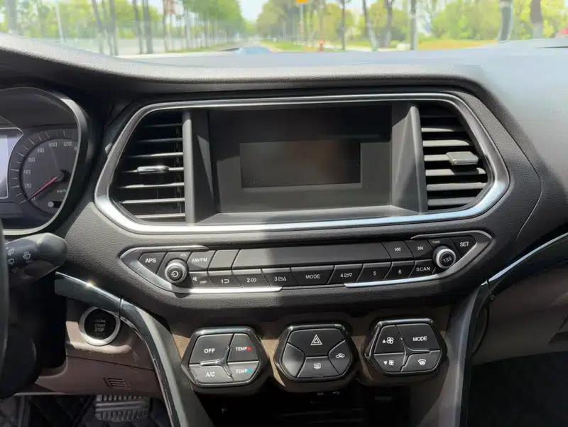 Trumpchi GS4 2017 200T G-DCT 2WD Elite Edition — миниатюра 10