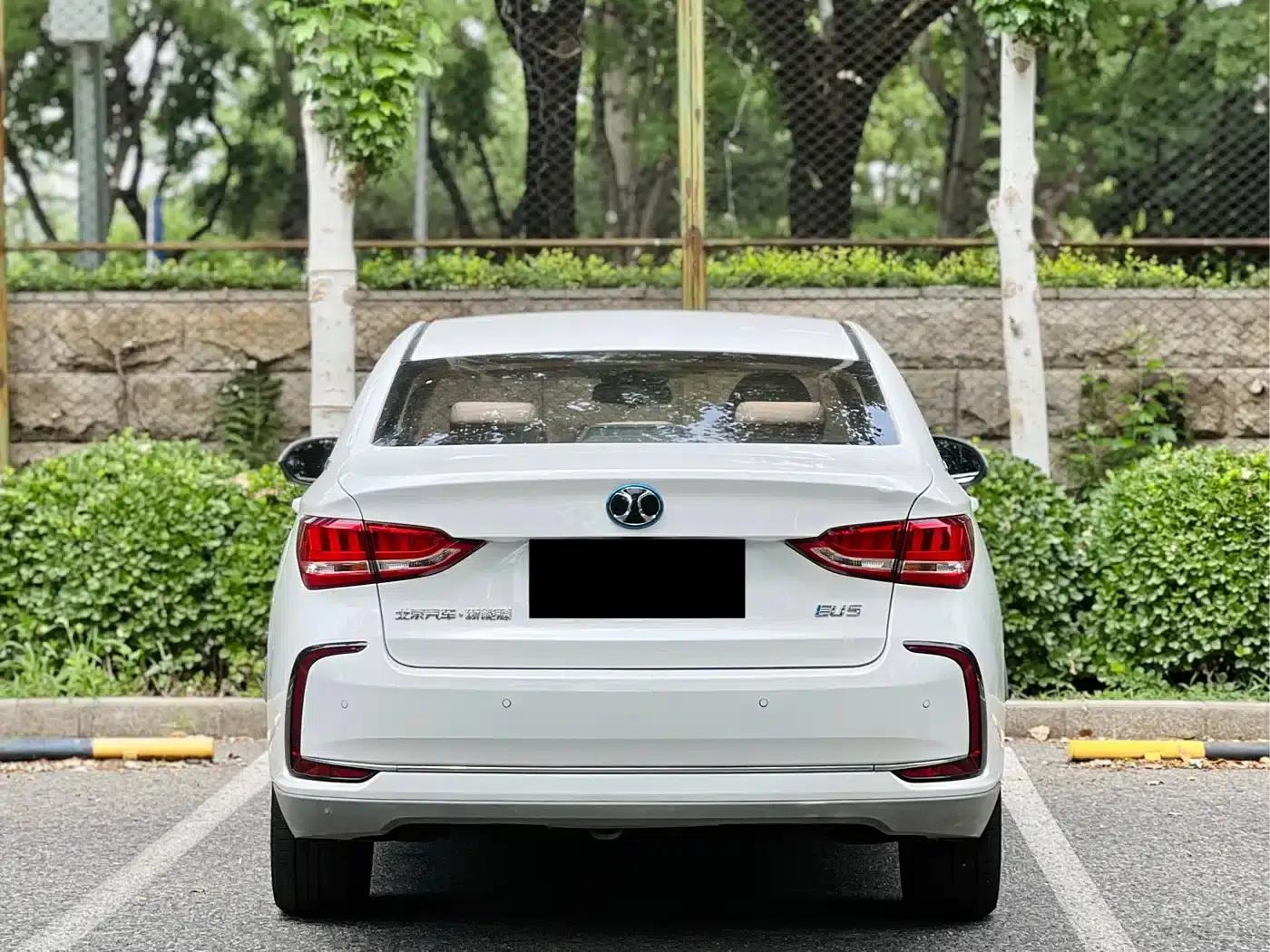 Beijing EU5 2018 R500 Smart Edition — миниатюра 16
