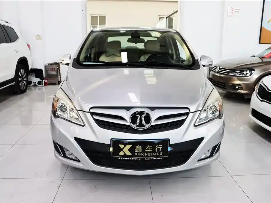 Beijing Automotive E-Series 2013 Sedan 1.5L Automatic Comfort Edition — миниатюра 2
