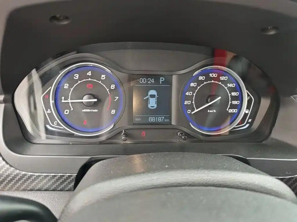 2015 Senova X25 1.5L Automatic Elite — миниатюра 12