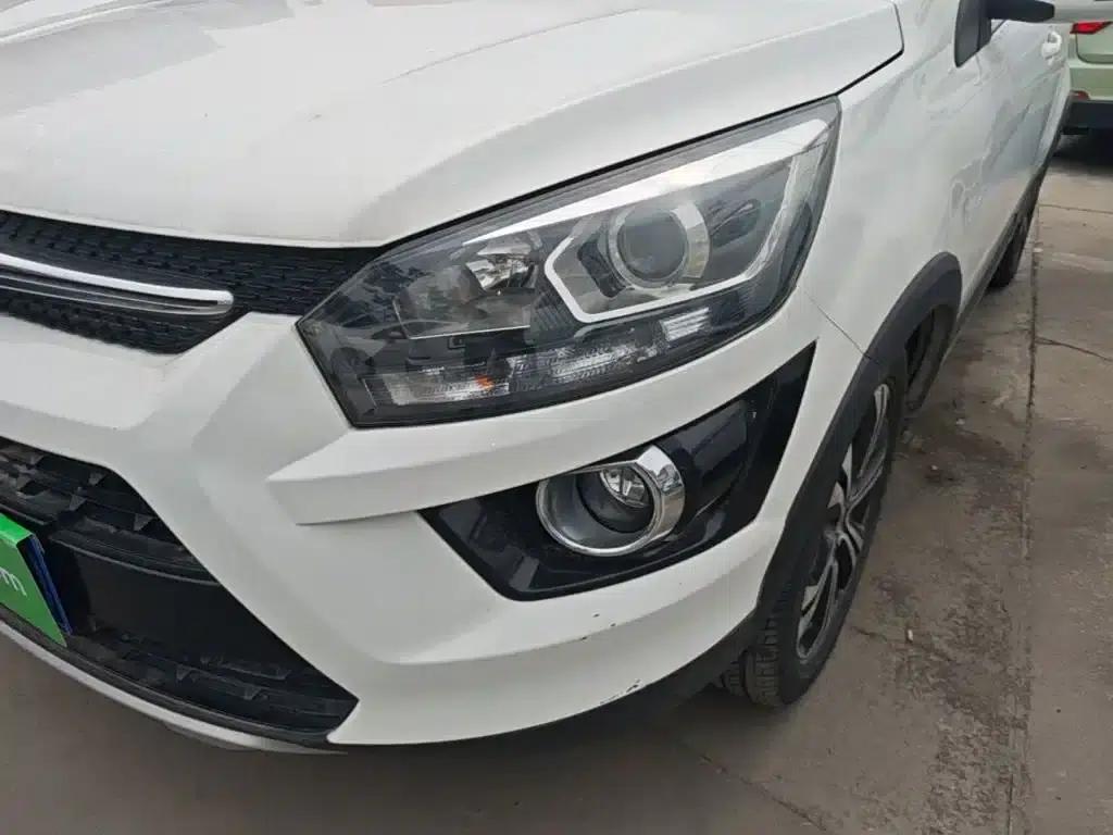 2015 Senova X25 1.5L Automatic Elite — миниатюра 24