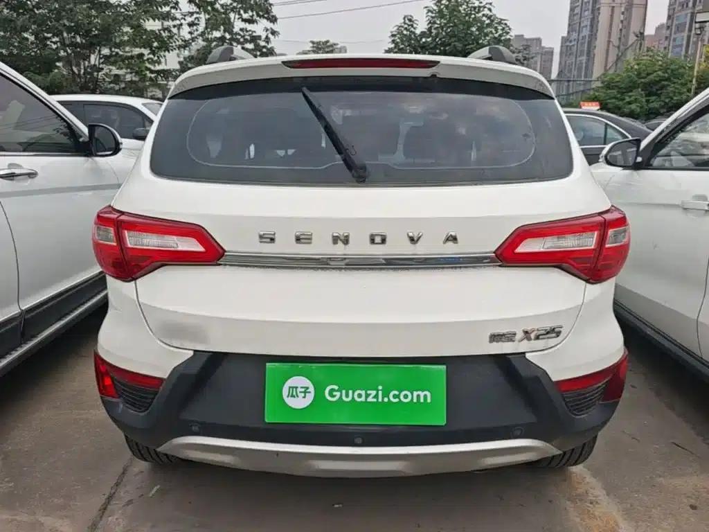 2015 Senova X25 1.5L Automatic Elite — миниатюра 6