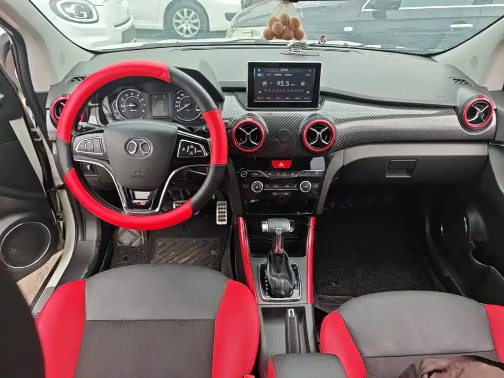 2015 Senova X25 1.5L Automatic Elite — миниатюра 10