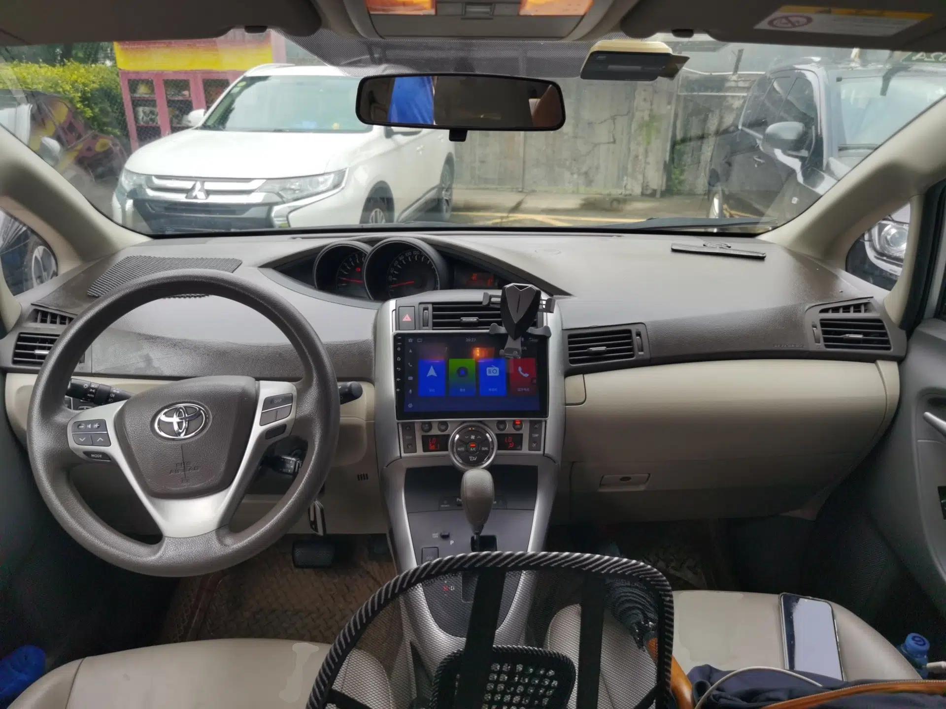 Toyota Verso 2011 180G CVT Luxury Multi-Function Version — миниатюра 9