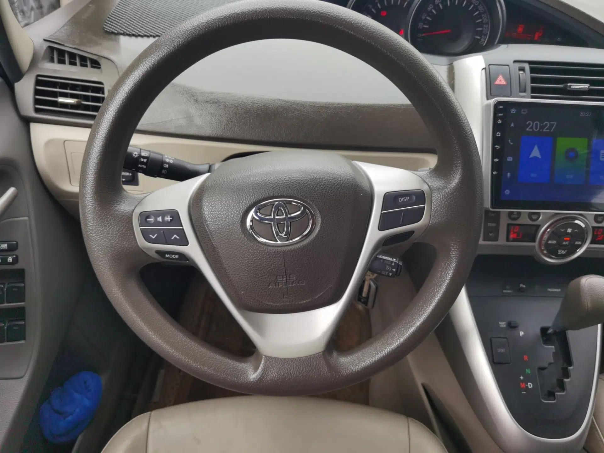 Toyota Verso 2011 180G CVT Luxury Multi-Function Version — миниатюра 10