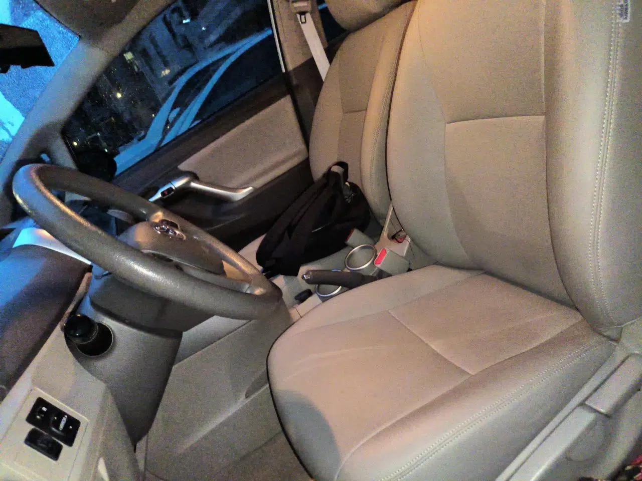 Toyota Verso 2014 Starlight 180E CVT Elite Edition — миниатюра 15