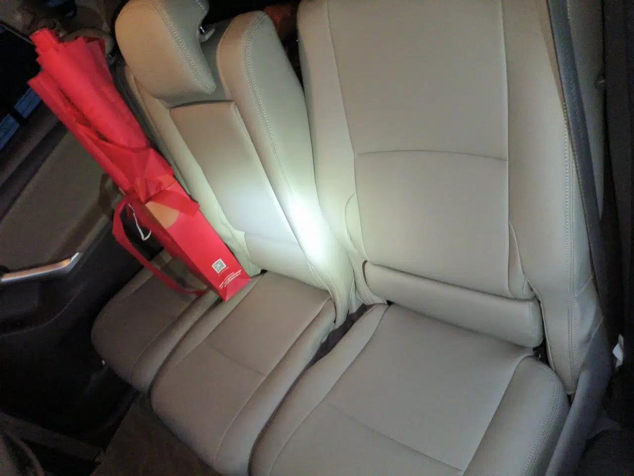 Toyota Verso 2014 Starlight 180E CVT Elite Edition — миниатюра 17