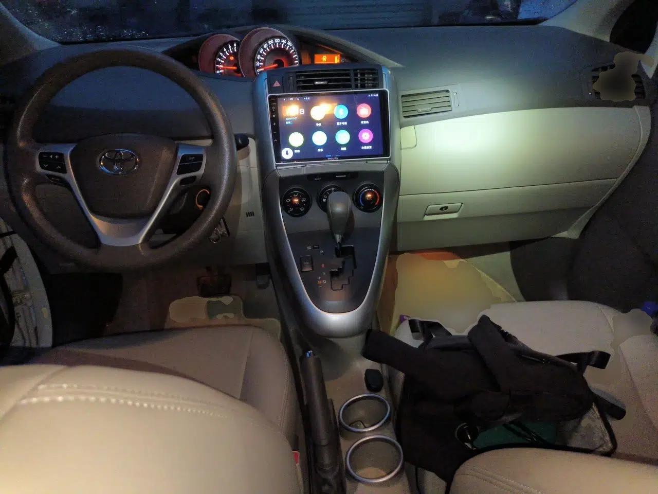 Toyota Verso 2014 Starlight 180E CVT Elite Edition — миниатюра 9