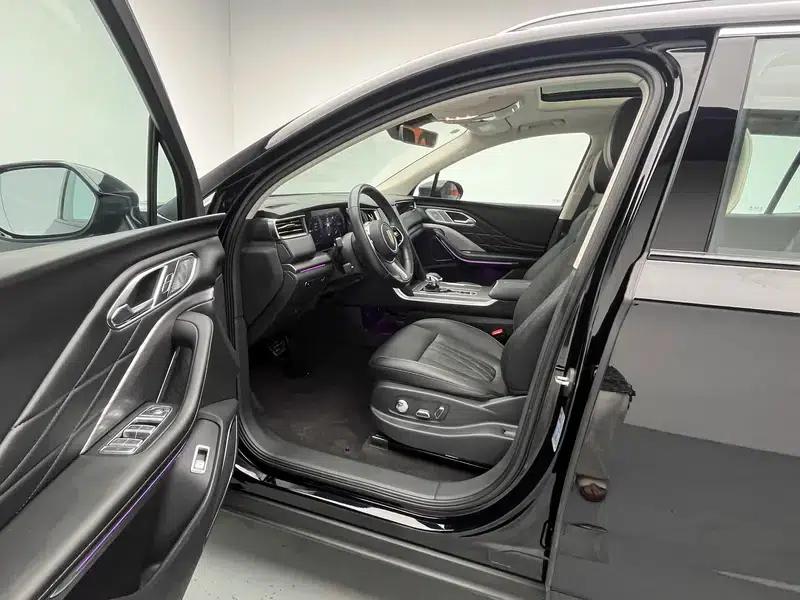 Hongqi HS7 PHEV 2024 2.0T AWD Flagship Edition 6-seater — миниатюра 17