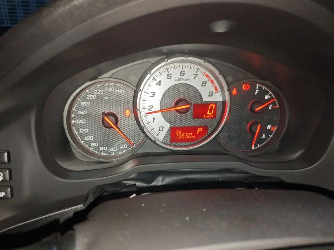 Toyota 86 2013 2.0L Automatic Luxury Version — миниатюра 12