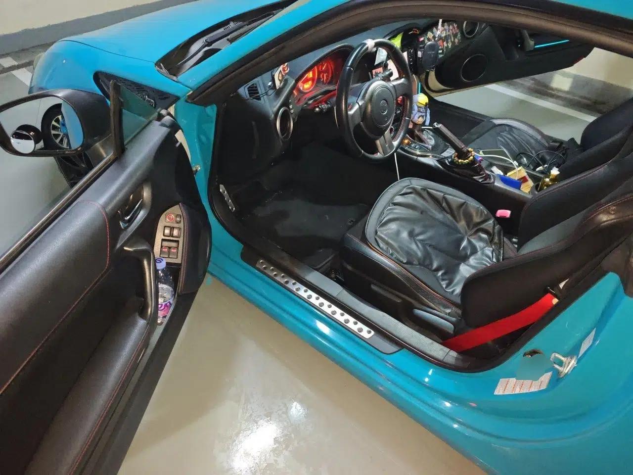 Toyota 86 2013 2.0L Automatic Luxury Version — миниатюра 16
