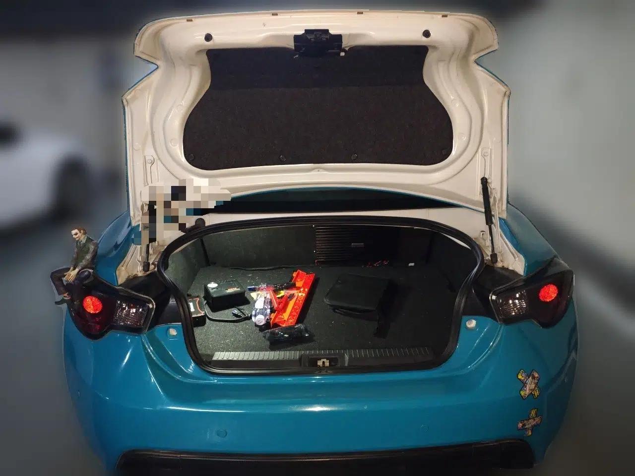 Toyota 86 2013 2.0L Automatic Luxury Version — миниатюра 19