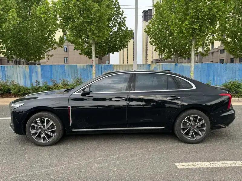 Hongqi H5 PHEV 2025 130 Super Hybrid Edition — миниатюра 3