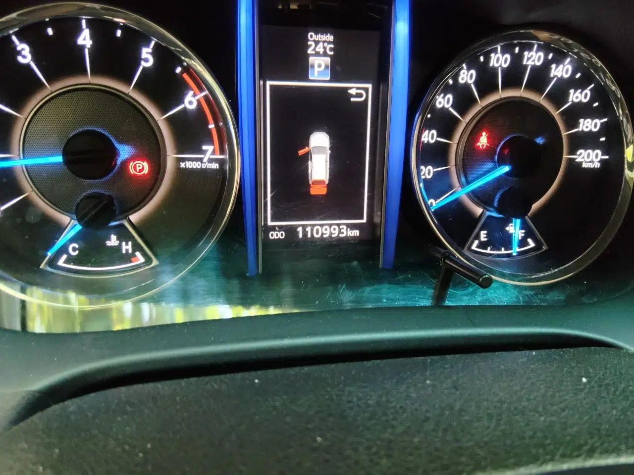 Toyota Fortuner 2016 2.7L Middle East Version — миниатюра 12