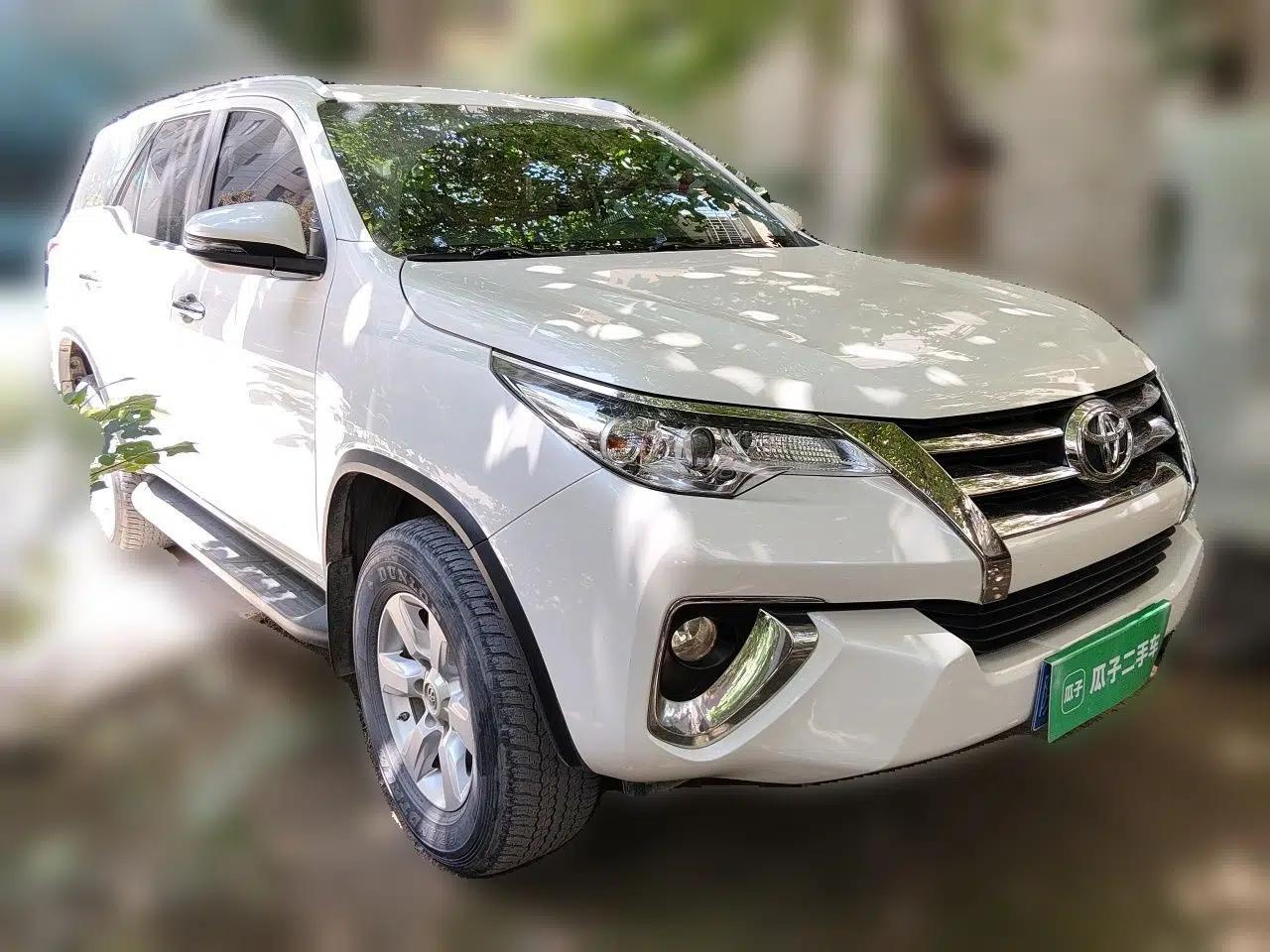 Toyota Fortuner 2016 2.7L Middle East Version — миниатюра 3