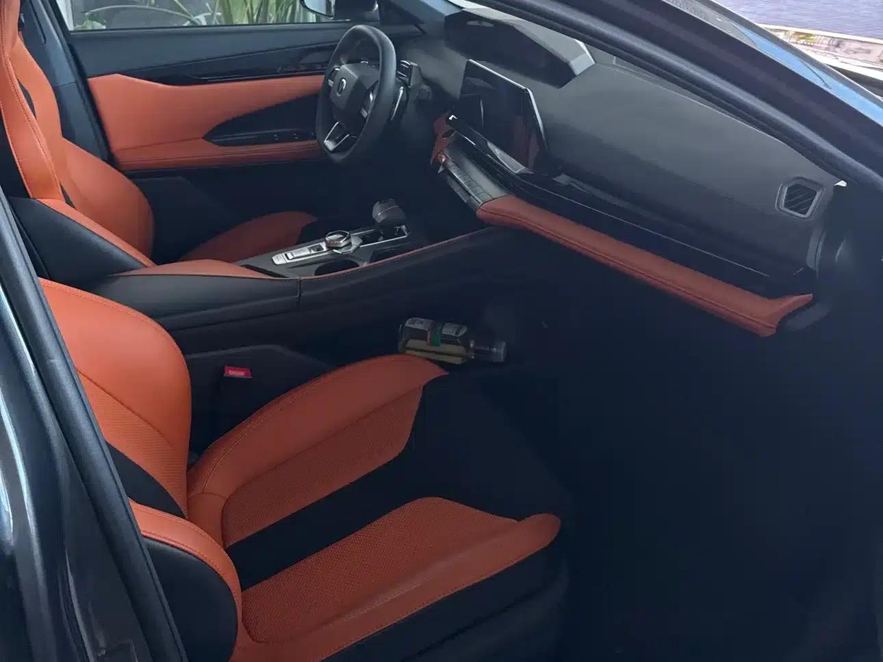 Changan UNI-V 2022 1.5T Smart Navigation Edition — миниатюра 7