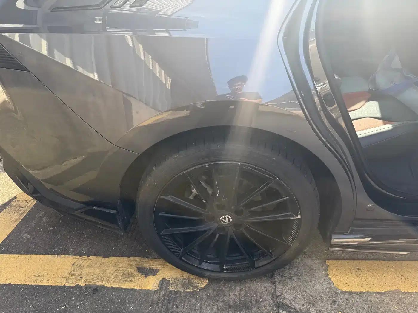 Changan UNI-V 2024 1.5T Premium Edition — миниатюра 11