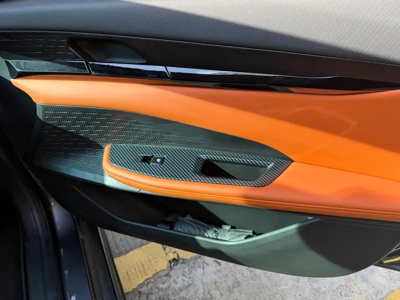 Changan UNI-V 2024 1.5T Premium Edition — миниатюра 14