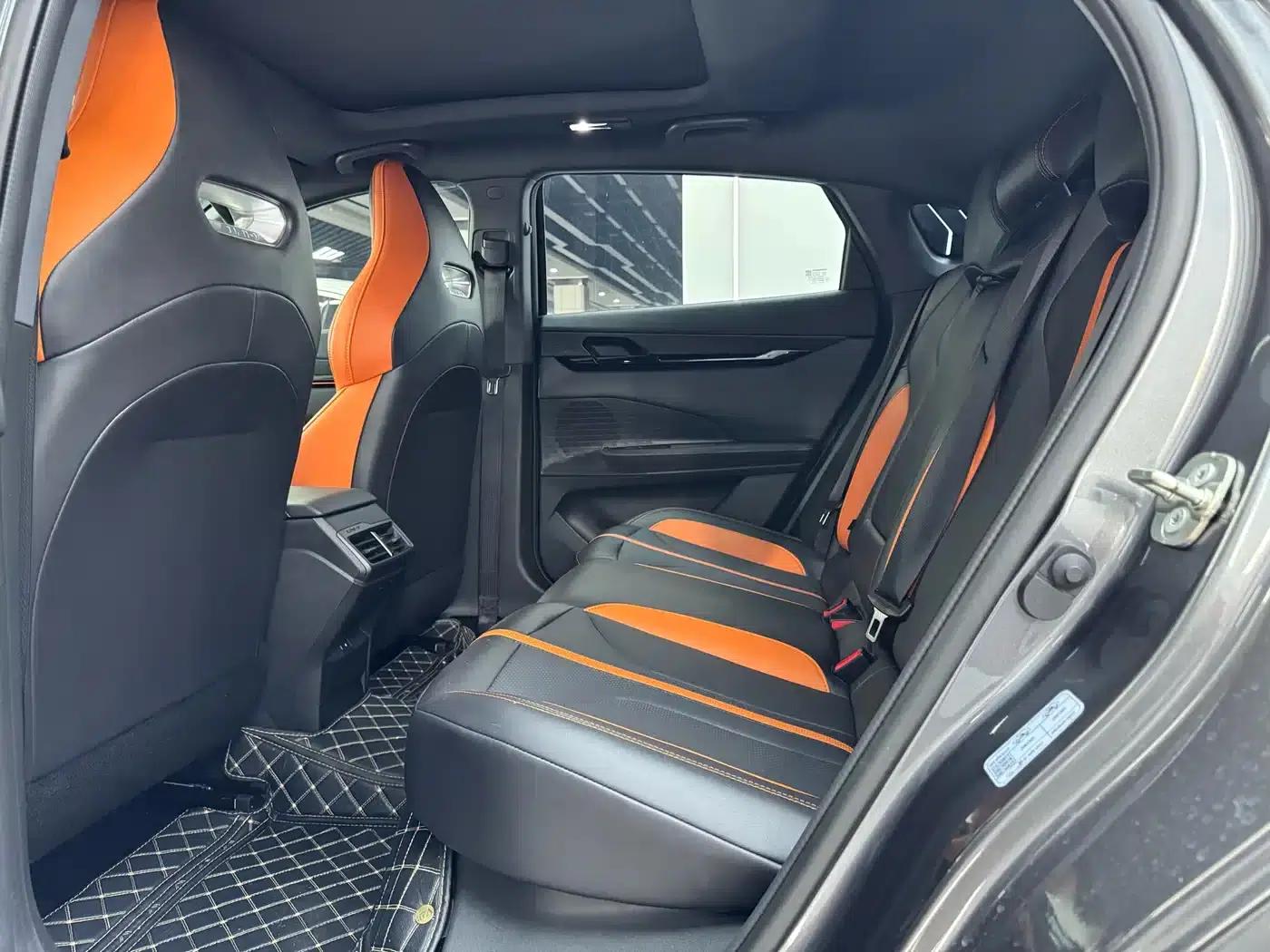 Changan UNI-V 2024 1.5T Premium Sport — миниатюра 8